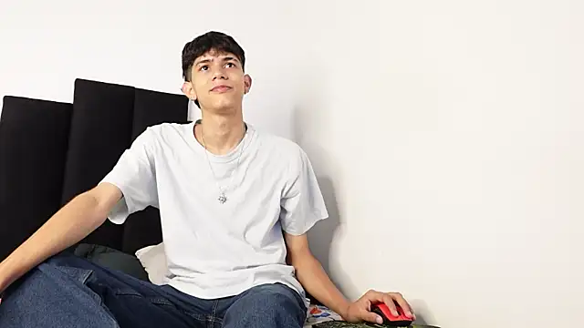 alexmark  online show from 2, 10, 2025