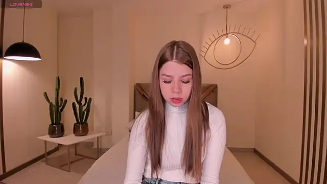 TiffannySins online show from 25, 11, 2025