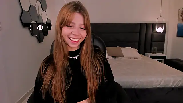 TiffannySins online show from 26, 2, 2026