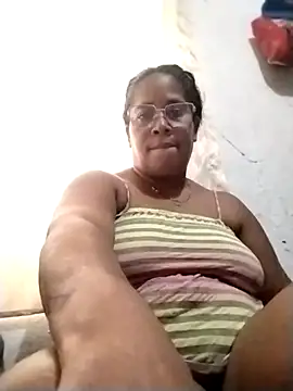 Snapshot of Big_ass_submissive chatting on 26, 10, 2025 Big ass submissive online show from 26, 10, 2025