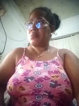 Snapshot of Big_ass_submissive chatting on 7, 11, 2025 Big ass submissive online show from 7, 11, 2025