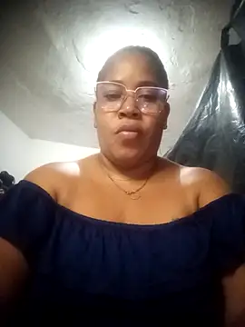 Snapshot of Big_ass_submissive chatting on 8, 11, 2025 Big ass submissive online show from 8, 11, 2025