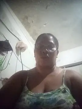 Snapshot of Big_ass_submissive chatting on 11, 11, 2025 Big ass submissive online show from 11, 11, 2025