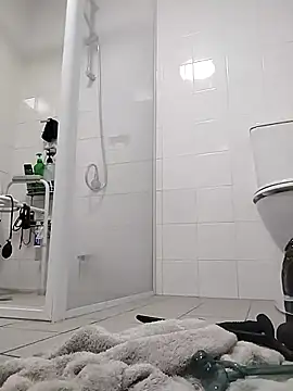 rivocumslut online show from 19, 10, 2025