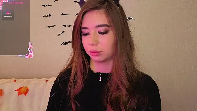 Snapshot of evapuffy chatting on 28, 10, 2025 evapuffy online show from 28, 10, 2025