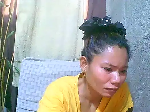 Sweeetgurll online show from 26, 4, 2026