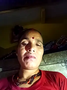 Snapshot of Monika_thakurr chatting on 4, 10, 2025 Monika thakurr online show from 4, 10, 2025