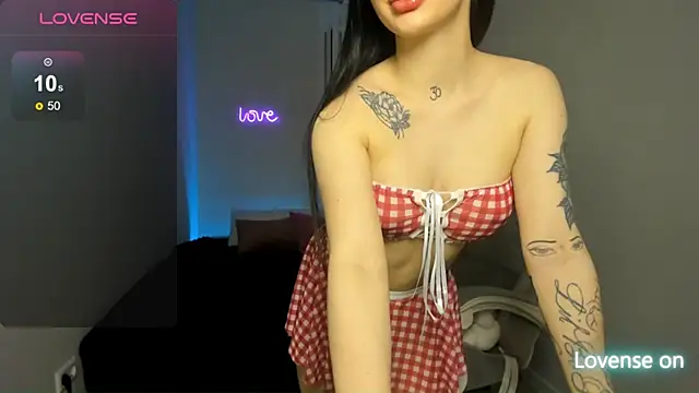SelinaStorm online show from 20, 4, 2026