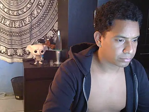 latinboybigdick online show from 8, 9, 2025