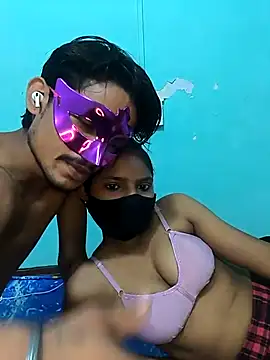 Antique-stickchart-couple online show from 20, 9, 2025