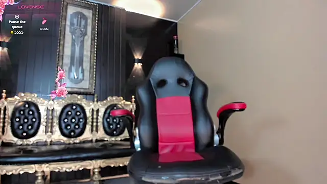 Snapshot of Natasha_clifford chatting on 24, 10, 2025 Natasha clifford online show from 24, 10, 2025