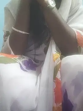 Snapshot of hotmahitha chatting on 7, 5, 2026 hotmahitha online show from 7, 5, 2026