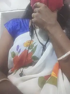 Snapshot of hotmahitha chatting on 13, 5, 2026 hotmahitha online show from 13, 5, 2026