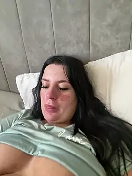 Victoriasteel online show from 21, 4, 2026