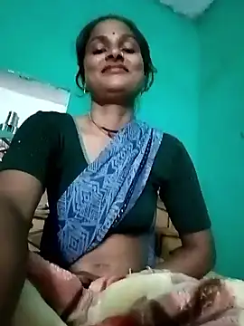 Sapna9685 online show from 4, 11, 2025