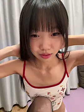 Snapshot of xinyu789 chatting on 22, 11, 2025 xinyu789 online show from 22, 11, 2025