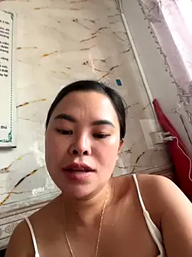 Snapshot of han-cute chatting on 18, 9, 2025 han-cute online show from 18, 9, 2025