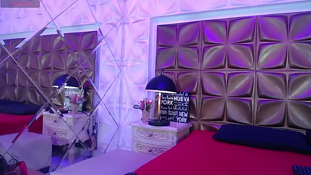 MeganLarsson online show from 5, 11, 2025