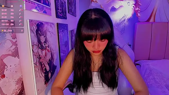 Snapshot of BellaGreen_ chatting on 17, 10, 2025 BellaGreen online show from 17, 10, 2025