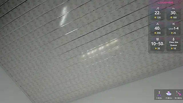 Zahra milks online show from 6, 10, 2025