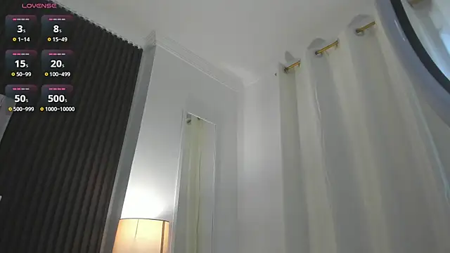 Zahra milks online show from 4, 4, 2026