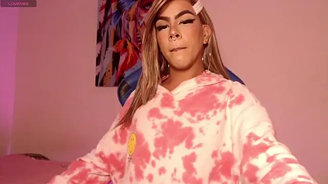 Antonella copper online show from 24, 11, 2025