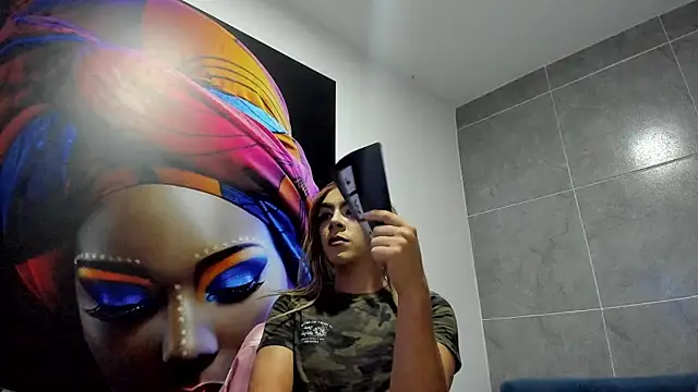 Antonella copper online show from 14, 4, 2026