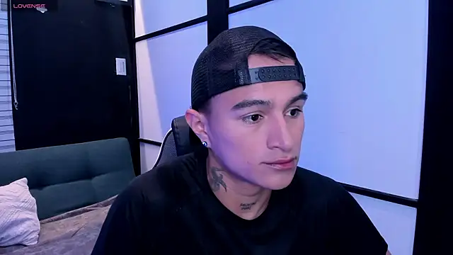 LiamDeep online show from 7, 10, 2025