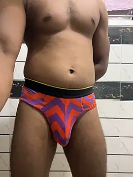 Snapshot of x7bong chatting on 9, 9, 2025 x7bong online show from 9, 9, 2025