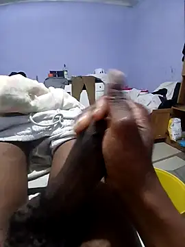 Snapshot of kevinkgosi chatting on 24, 11, 2025 kevinkgosi online show from 24, 11, 2025