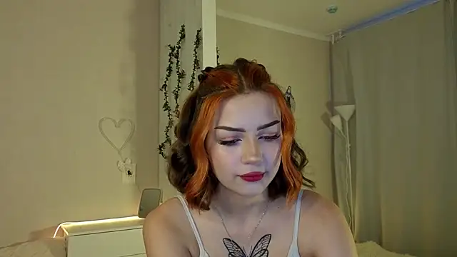 Snapshot of PurrrBerry chatting on 18, 9, 2025 PurrrBerry online show from 18, 9, 2025