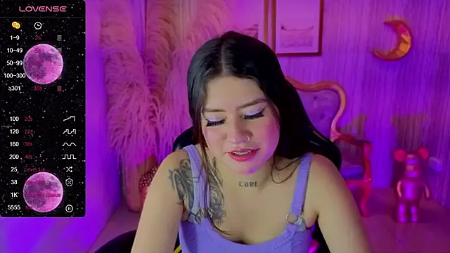 ivy lodge s online show from 17, 10, 2025