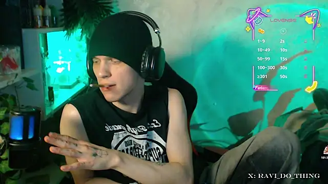 frozen boy online show from 29, 10, 2025