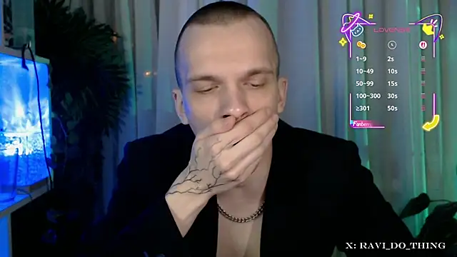 frozen boy online show from 17, 11, 2025