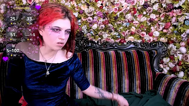 Snapshot of NoelleGothicShadow chatting on 14, 12, 2025 NoelleGothicShadow online show from 14, 12, 2025