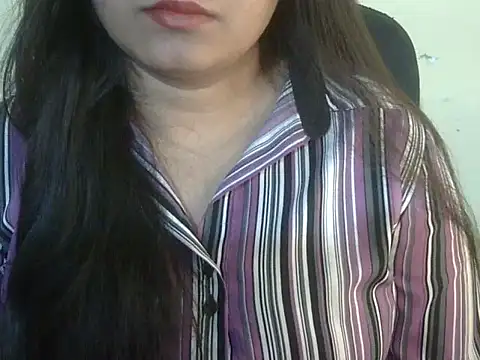 Aanya Hazel online show from 18, 12, 2025