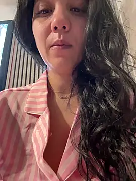 Snapshot of PrincessYYara chatting on 17, 9, 2025 PrincessYYara online show from 17, 9, 2025