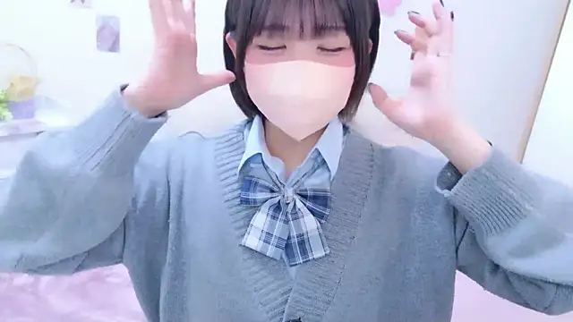 Hinata Sun online show from 29, 5, 2026