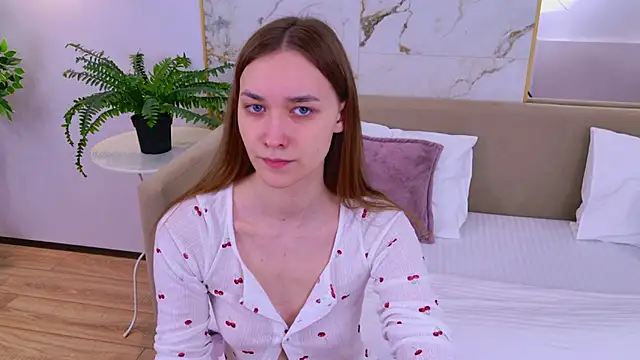 AmadaReine online show from 29, 11, 2025