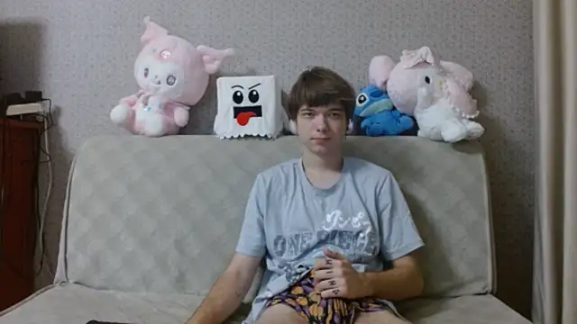 Snapshot of hilt_on_ chatting on 12, 10, 2025 hilt on online show from 12, 10, 2025