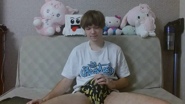 Snapshot of hilt_on_ chatting on 18, 10, 2025 hilt on online show from 18, 10, 2025