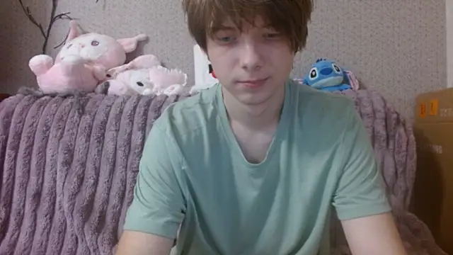 Snapshot of hilt_on_ chatting on 19, 11, 2025 hilt on online show from 19, 11, 2025