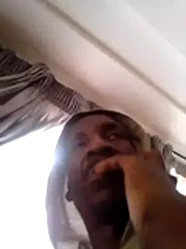 Snapshot of longdickson12345 chatting on 21, 10, 2025 longdickson12345 online show from 21, 10, 2025