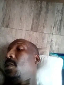 Snapshot of longdickson12345 chatting on 30, 10, 2025 longdickson12345 online show from 30, 10, 2025