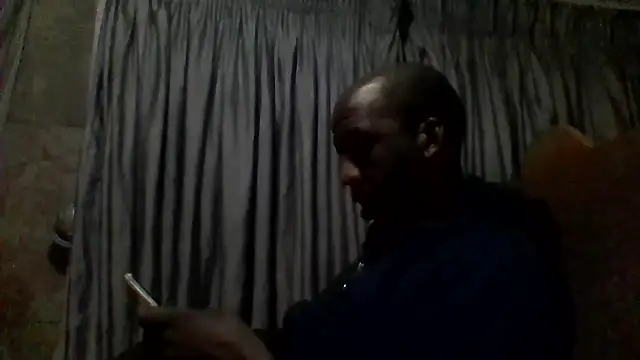 Snapshot of longdickson12345 chatting on 11, 11, 2025 longdickson12345 online show from 11, 11, 2025