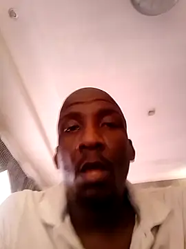 Snapshot of longdickson12345 chatting on 13, 11, 2025 longdickson12345 online show from 13, 11, 2025