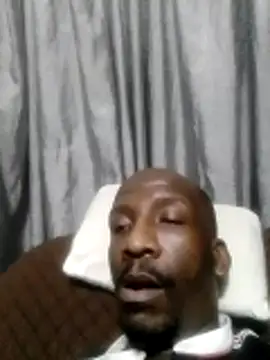 Snapshot of longdickson12345 chatting on 27, 11, 2025 longdickson12345 online show from 27, 11, 2025