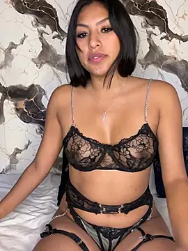 Snapshot of BrunetteBliss69 chatting on 25, 6, 2026 BrunetteBliss69 online show from 25, 6, 2026