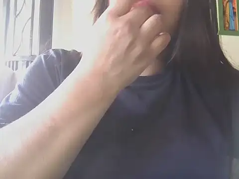 Snapshot of zairabreze chatting on 18, 4, 2026 zairabreze online show from 18, 4, 2026