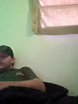 Poundtown1226 online show from 27, 2, 2026